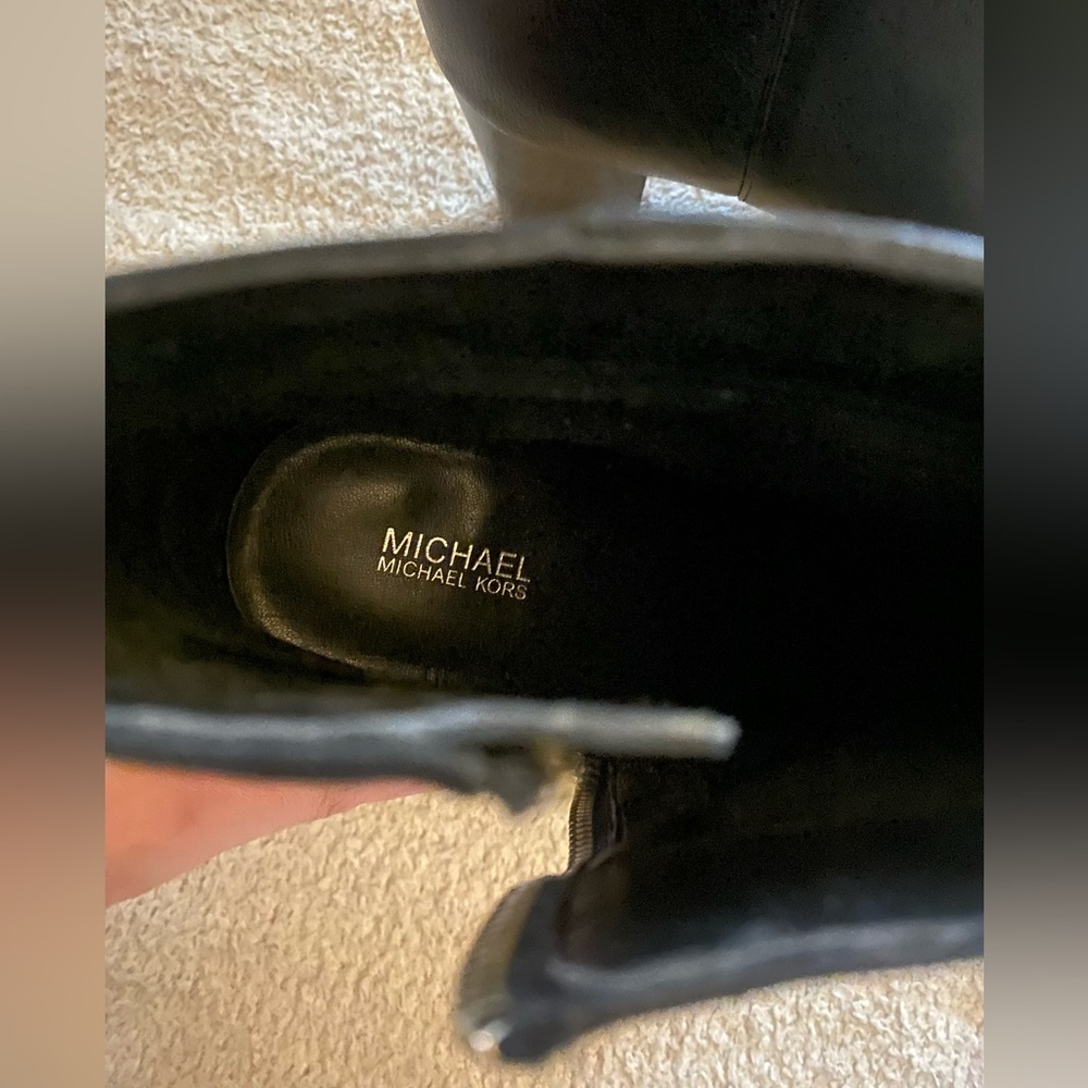 Michael Kors black booties 10 m - Picture 3 of 8